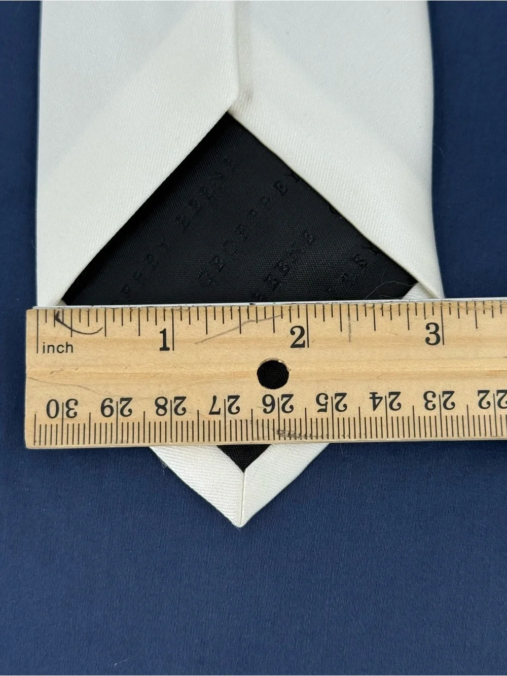 Geoffrey Beene Cream Men's Tie